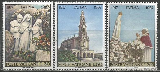 Ватикан. 50-летие откровения Девы Марии в Фатиме. 1967г. Mi#528-30. Серия.