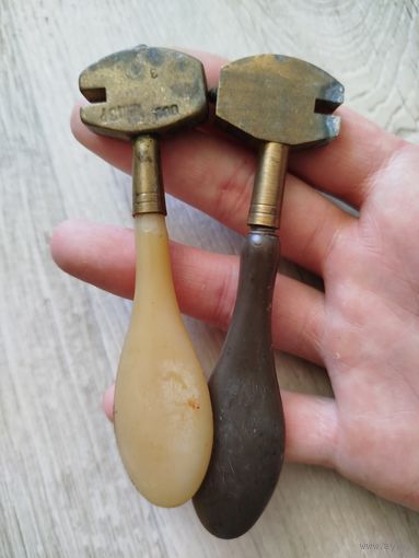 2 старых стеклореза