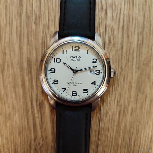 Часы CASIO