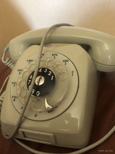 Телефон старинный Германия