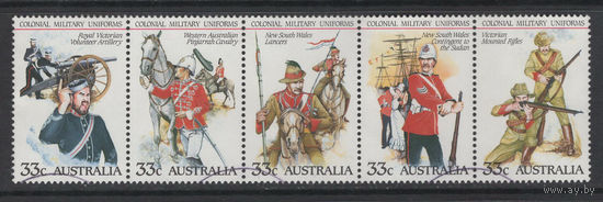 Австралия /Australia 1985** Колониальная военная униформа Mi#913-917 Used