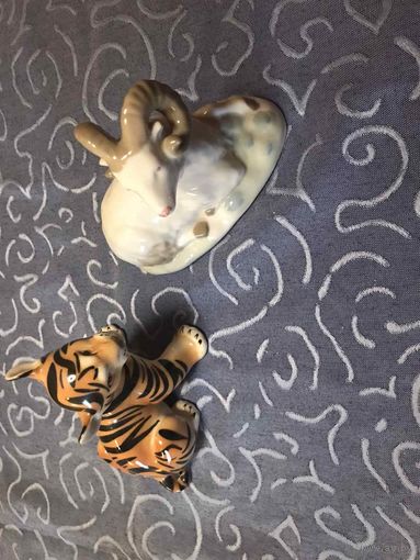 Сборный  лот  анималистика