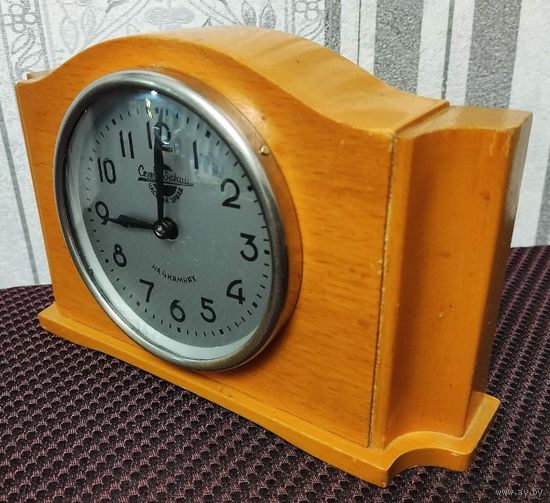Часы настольные Сердобский часовой завод, СССР, каминные. 1958 г.в.