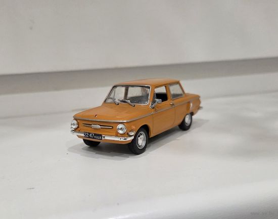 Модель автомобиля ЗАЗ-968А "Запорожец" (Автолегенды СССР N 4)
