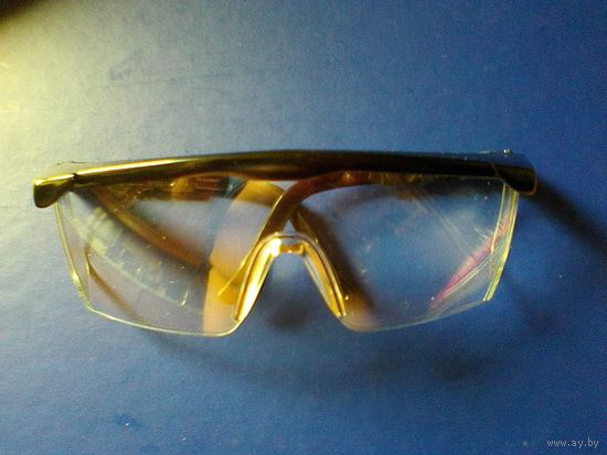 Очки Защитные с Регулируемыми Дужками.