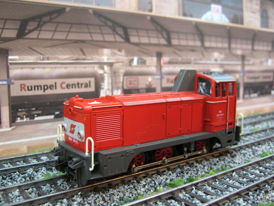 Локомотив OBB 2067 091-5 LIMA. Масштаб НО-1:87.