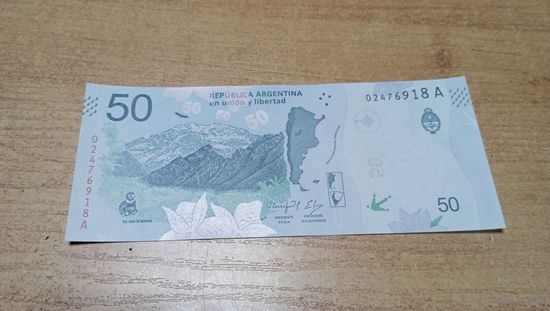 50 песо Аргентины **918