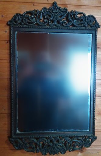 Зеркало настенное