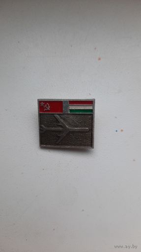 Значок СССР.