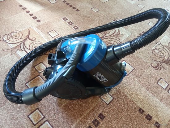 Пылесос GINZZU компактный 1500 W 270 всасывание мультициклон.