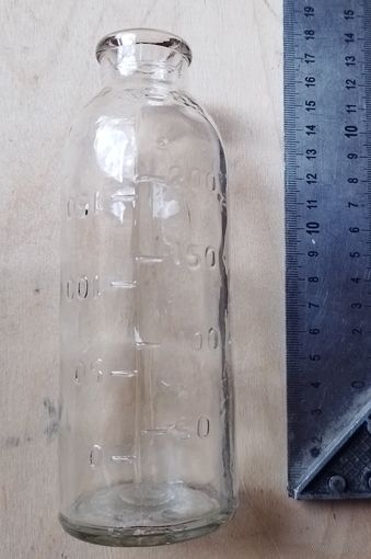 Бутылка с делениями СССР