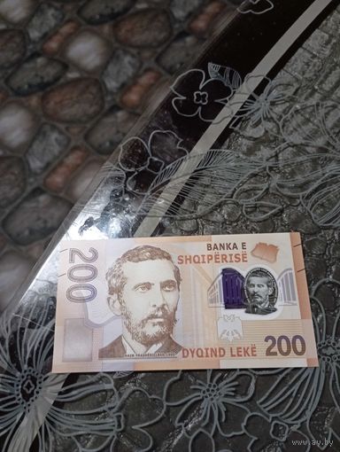 АЛБАНИЯ 200 Лек 2017 год( полимер)серия АА