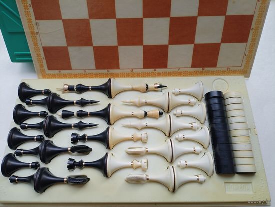 Шахматы шашки СССР. Минское ПО пластмассовых изделий