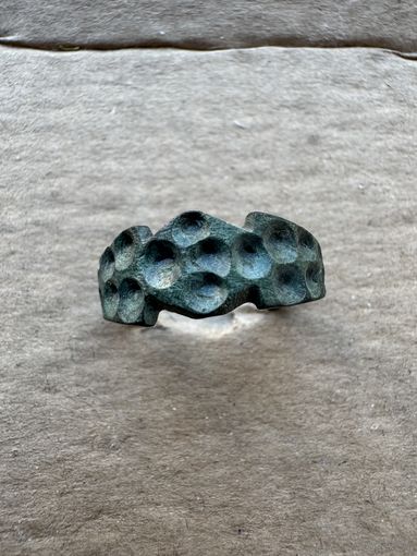 Кольцо старинное с Точечным Орнаментом