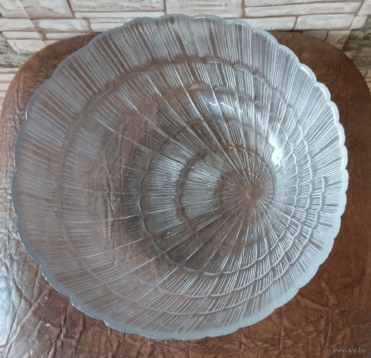 Салатник прозрачный D=22 см