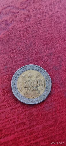 Западная Африка 200 франк 2010