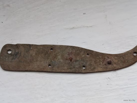 Часть старого ножа