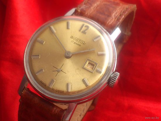 Часы ВОСТОК 2605 с БОКОВОЙ СЕКУНДНОЙ из СССР 1970-х в ДОСТОЙНОМ СОСТОЯНИИ