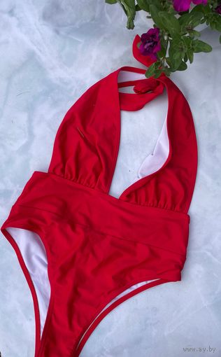 Купальник слитный