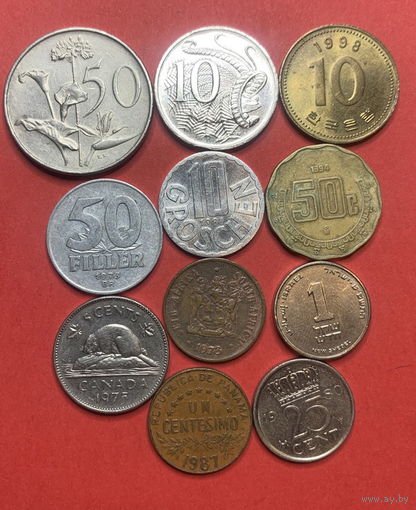 11 разных монет из 10 стран - 3