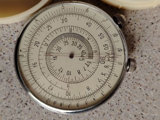 Круговая логарифмическая линейка КЛ-1