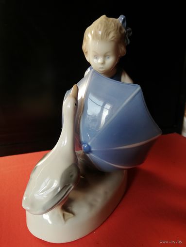 Фарфоровая статуэтка Германия