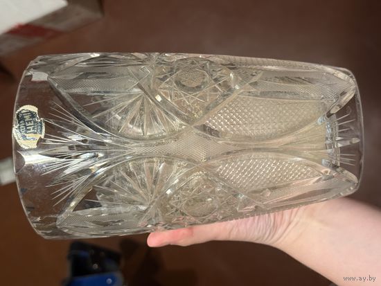 Хрустальная ваза