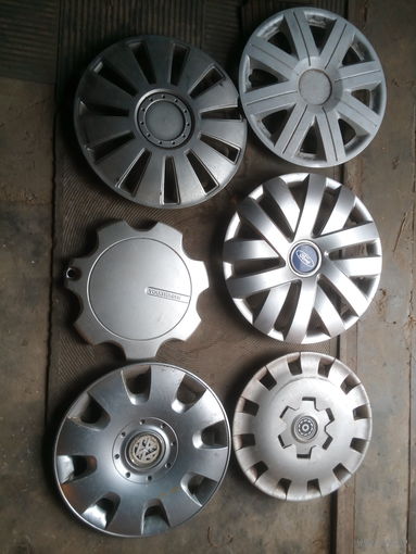 ОБМЕН!  Колпаки на колесо авто R14 R 15